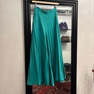 1970s Pleated Wide Leg Pants